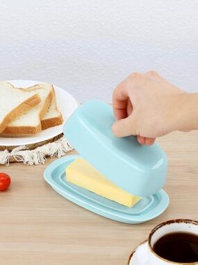 Zulay Kitchen Ceramic Butter Dish with Lid and Stainless Steel Butter Kni